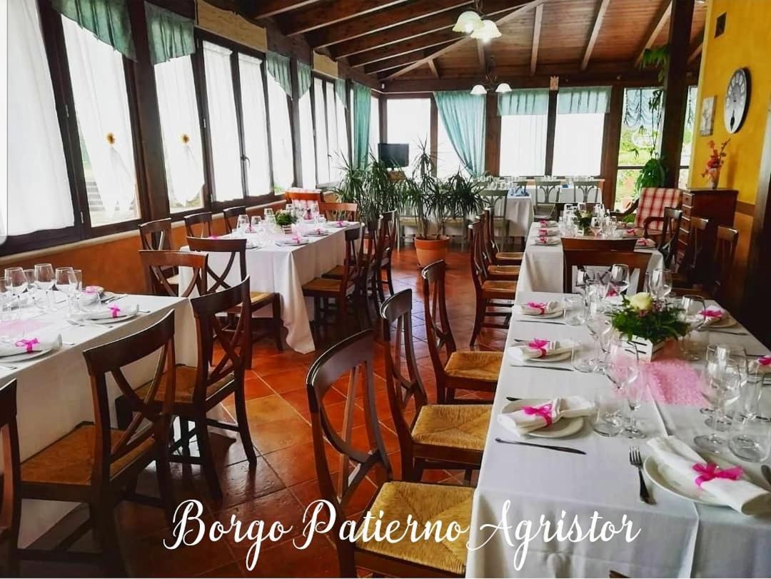 Borgo Patierno Conca della Campania Exterior foto
