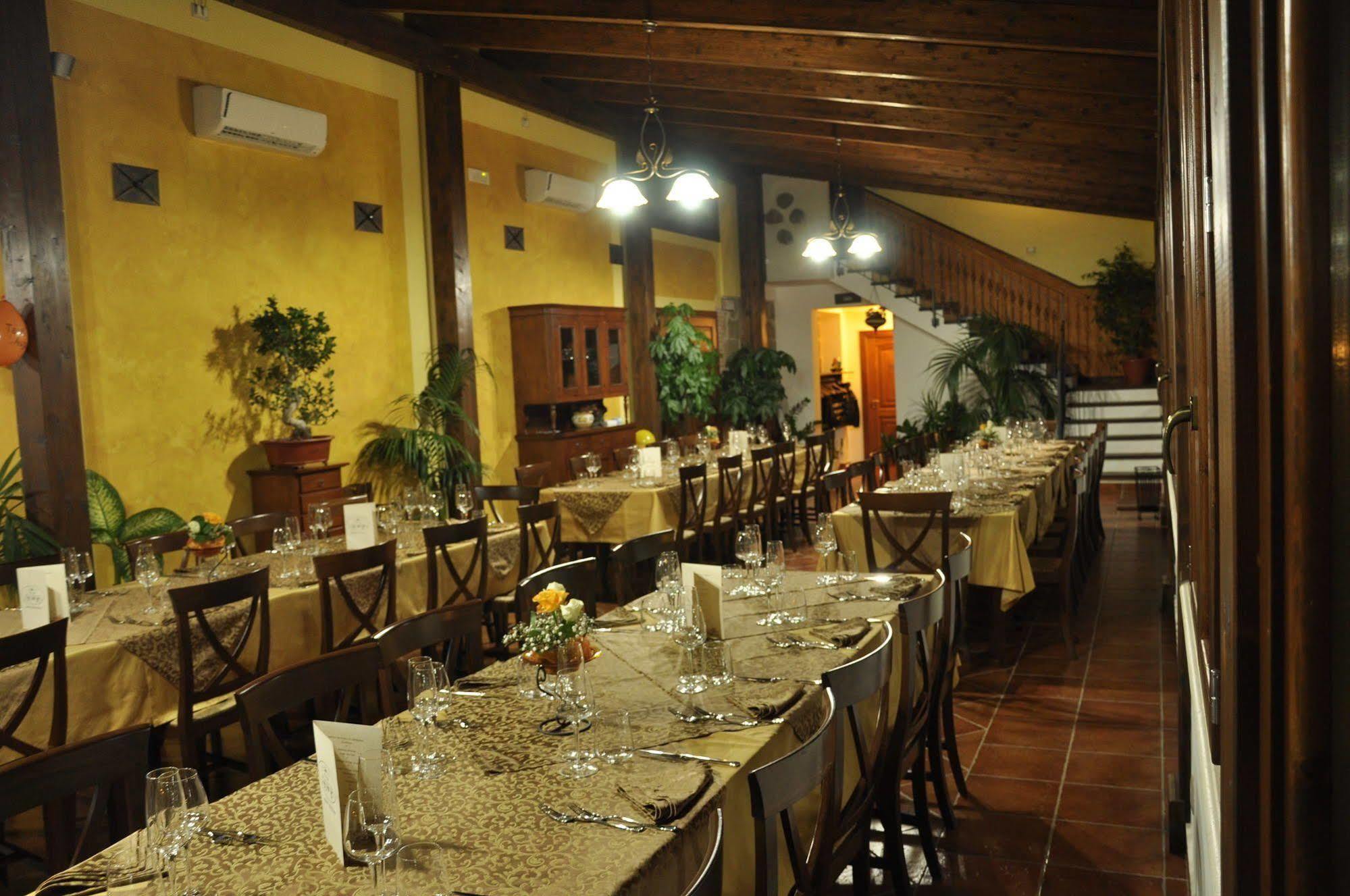 Borgo Patierno Conca della Campania Exterior foto